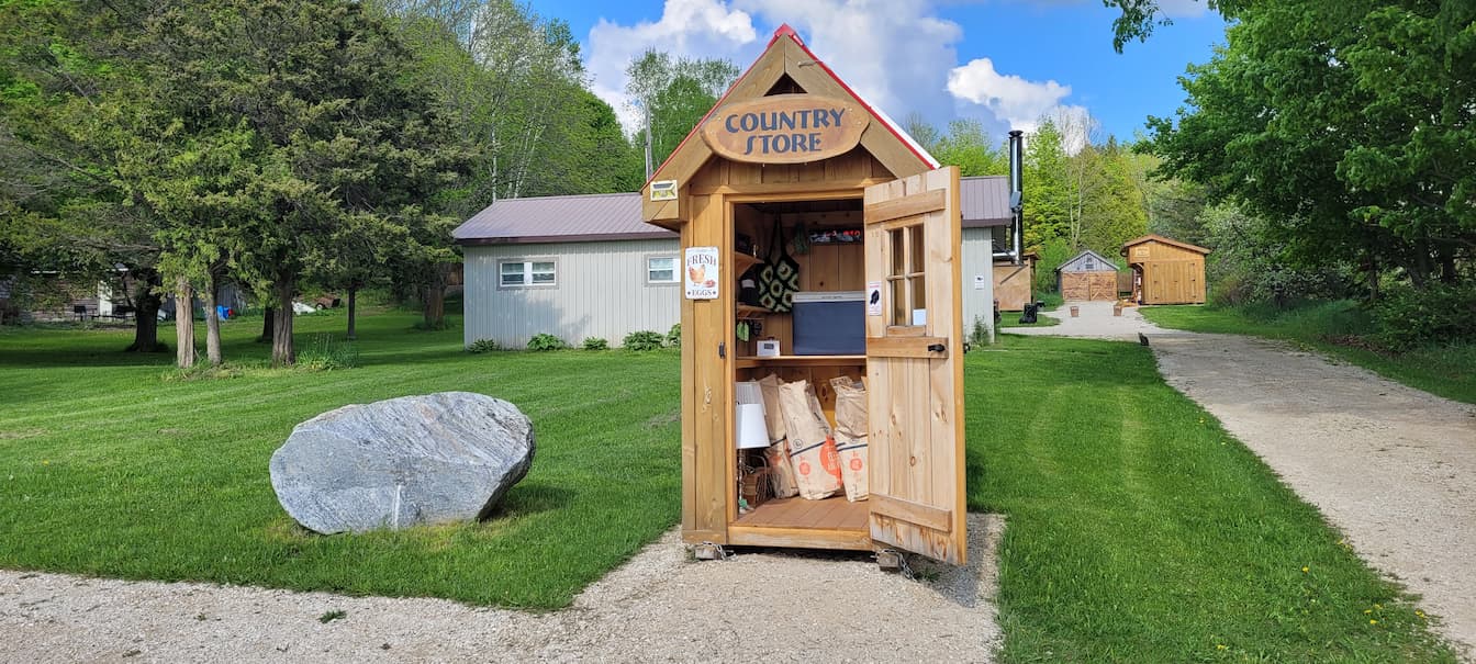 The Country Store at Highway 6 Homestead
